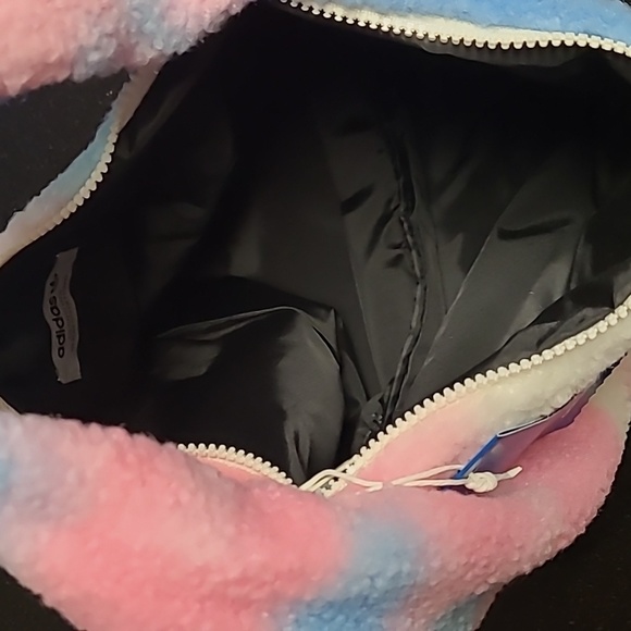 Adidas Shoulder Bag - Picture 10 of 11